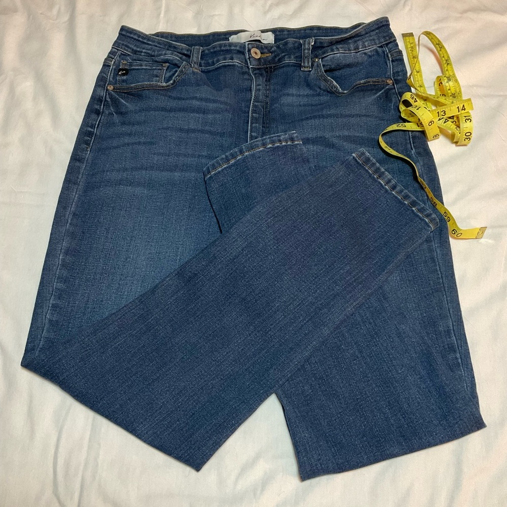 KanCan skinny jeans size 13/31 style KC72780 cut 33191